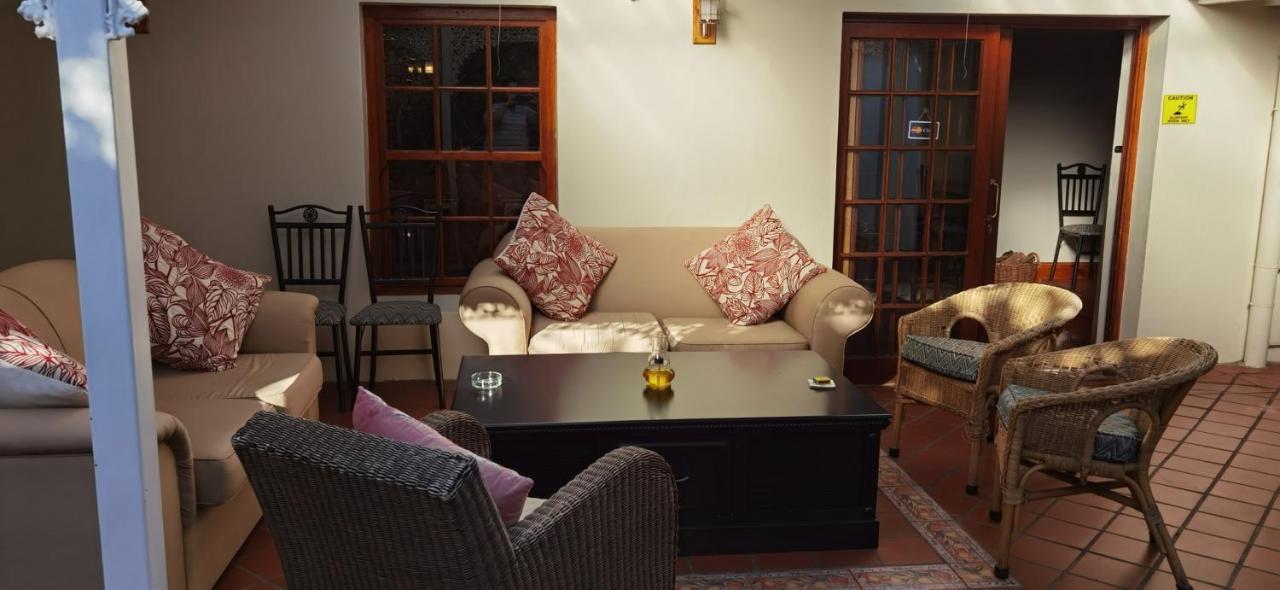 137 High Street Guest House 格拉罕镇 外观 照片
