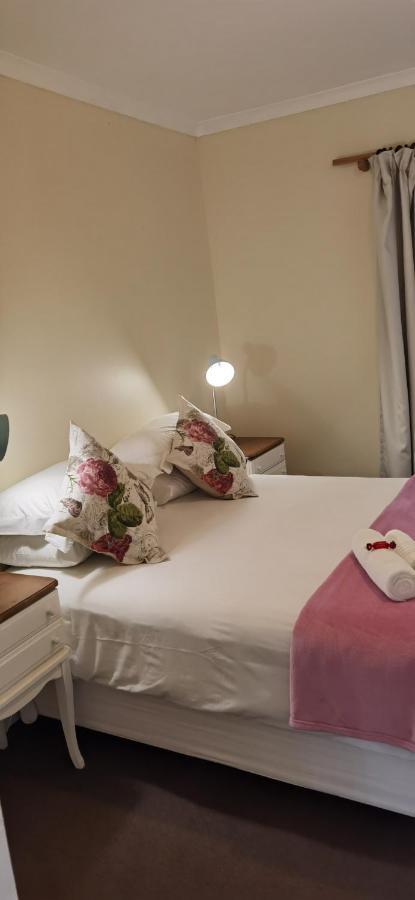 137 High Street Guest House 格拉罕镇 外观 照片