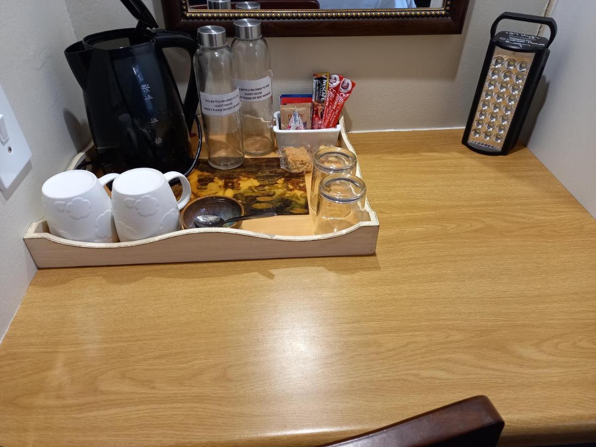 137 High Street Guest House 格拉罕镇 外观 照片