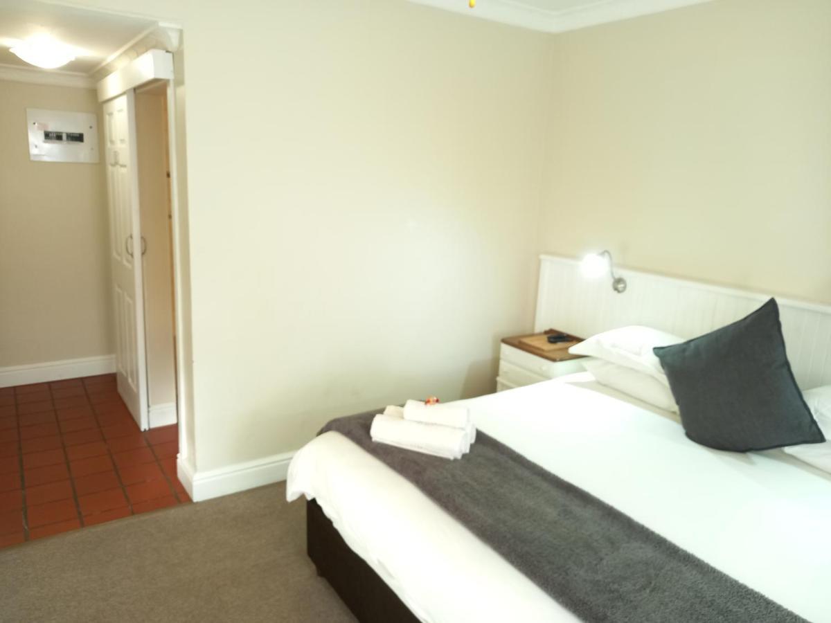 137 High Street Guest House 格拉罕镇 外观 照片